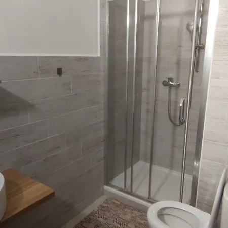 Hajenka Nebe-apartman Nebe דירה